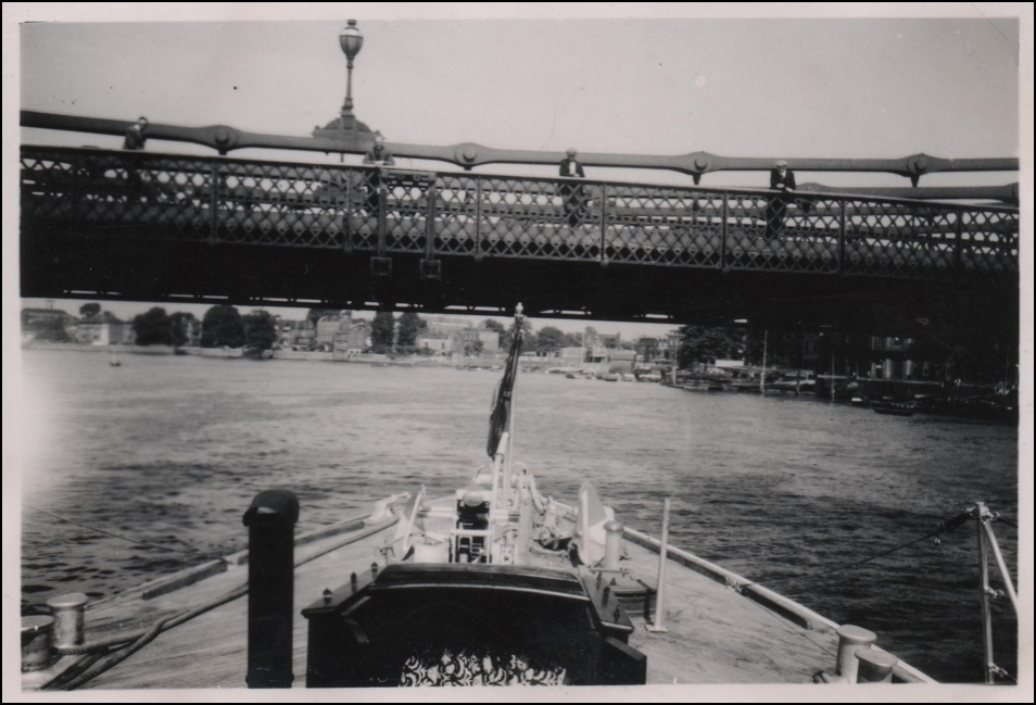 Hammersmith Bridge